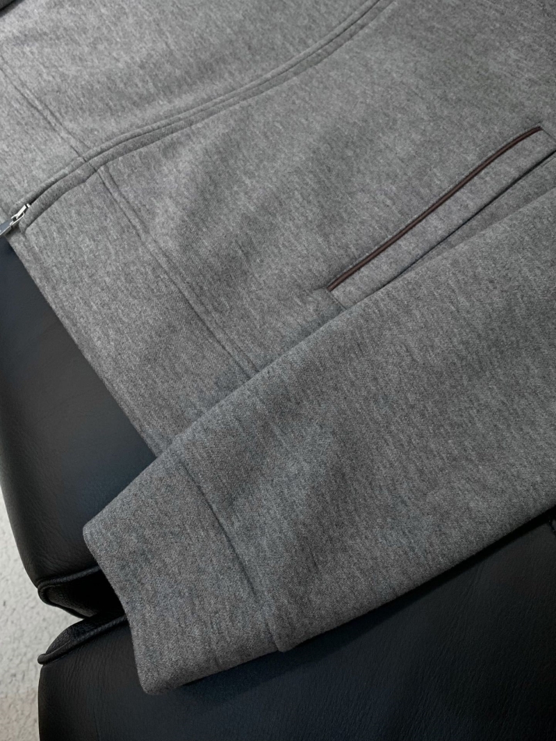 Brunello Cucinelli Suits